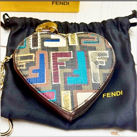 Fendi Handbags - Vintage Fendi Heart Coin/ Card Wallet